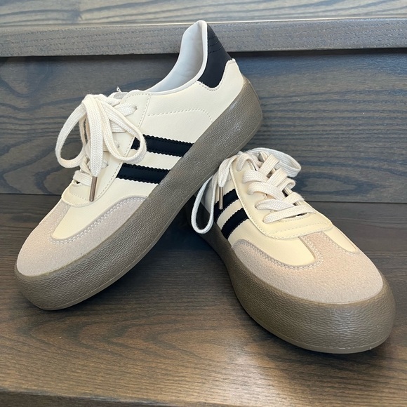 CKNSTS Shoes - CKNSTS Cream and Black Sneaker